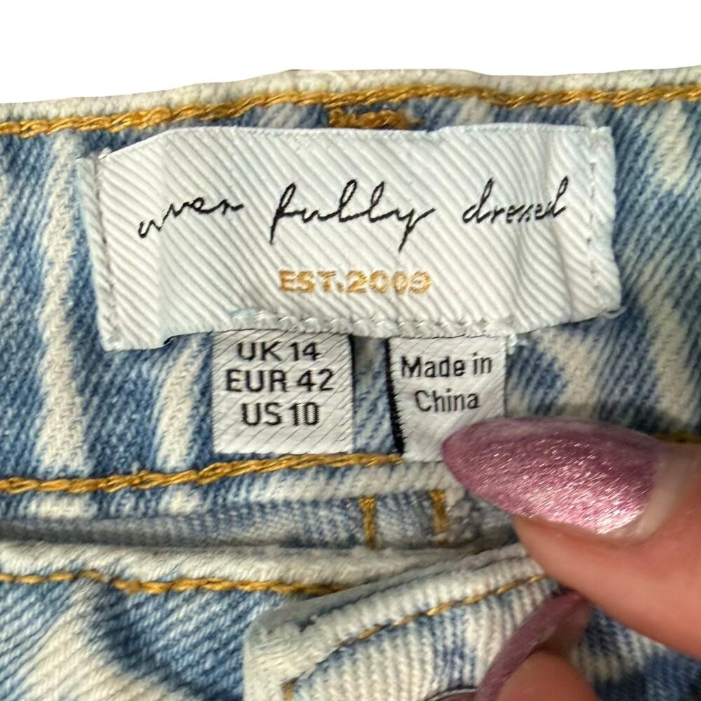 Never Fully Dressed Light Wash Blue Scallop Detail Straight Leg Jeans size 10 - Picture 3 of 13